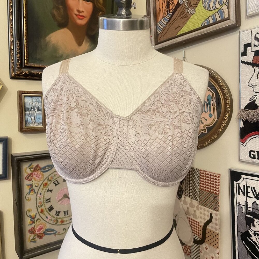 Wacoal Beige Floral Lace Underwire Visual Effects Minimizer Bra 38G